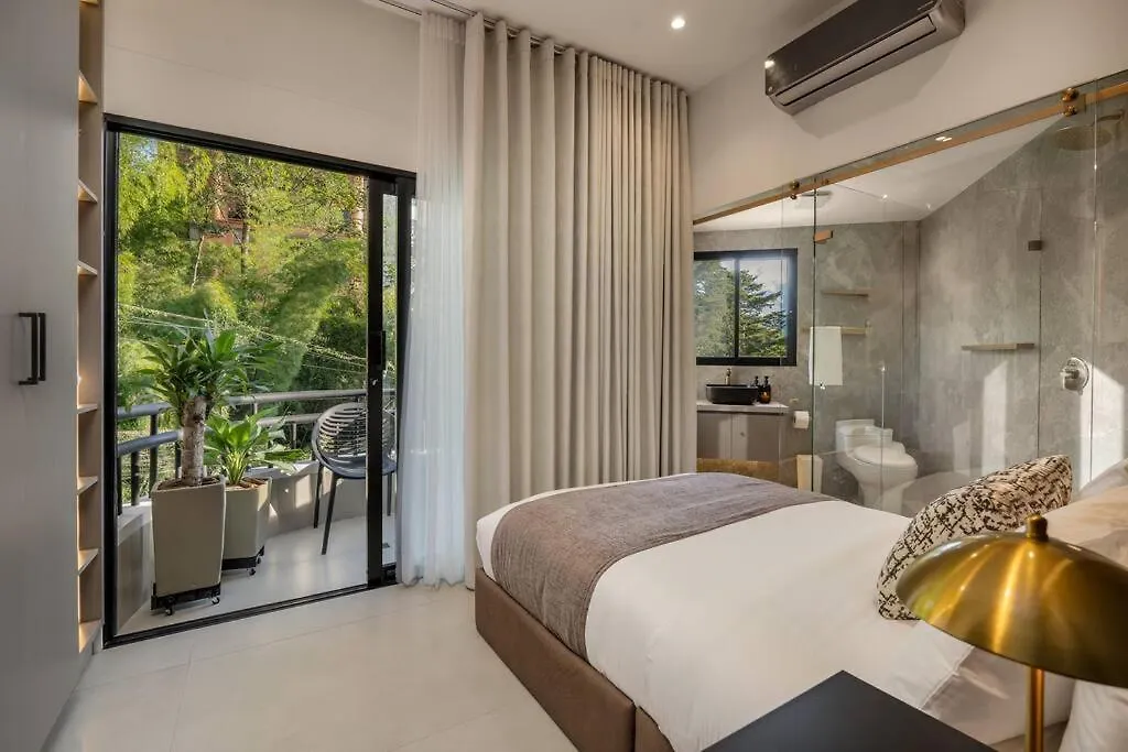 Casa Luxe - Cold Plunge, Sauna, Pool, & Jacuzzi! Villa Medellin