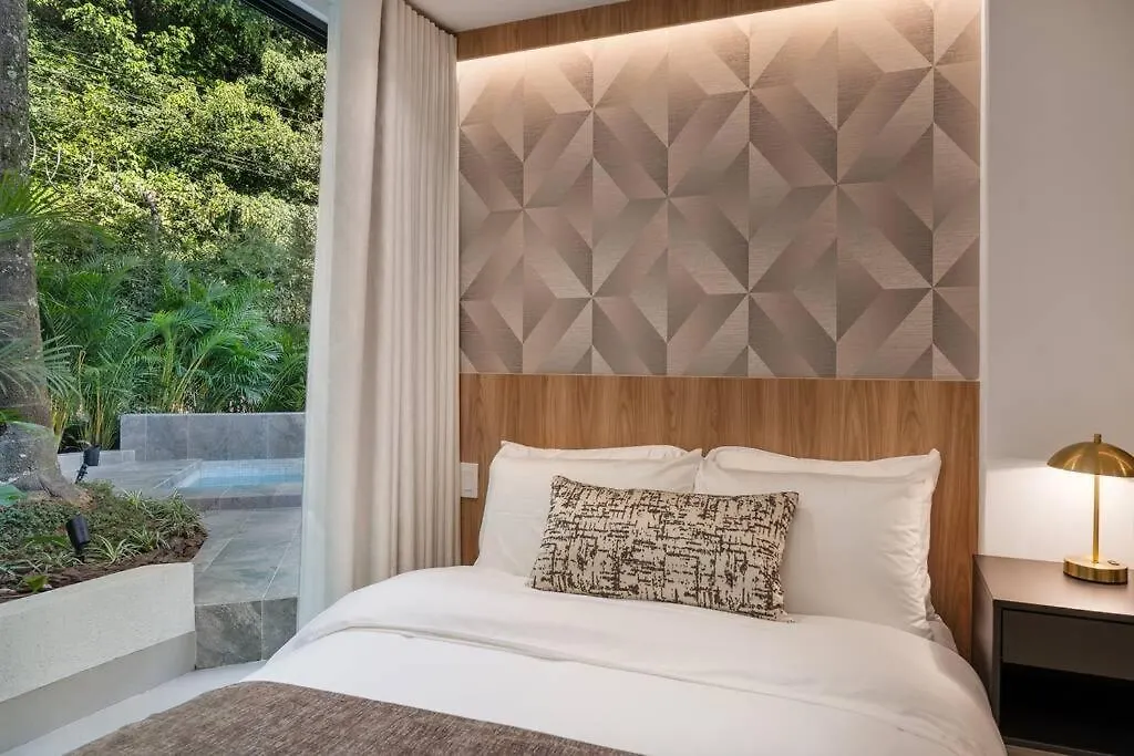 Casa Luxe - Cold Plunge, Sauna, Pool, & Jacuzzi! Villa Medellin