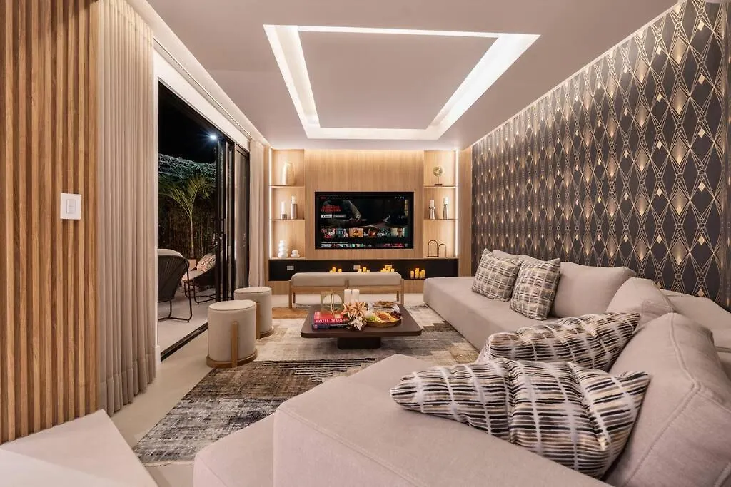 Casa Luxe - Cold Plunge, Sauna, Pool, & Jacuzzi! Villa Medellin