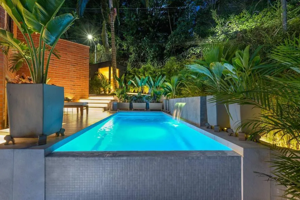 Casa Luxe - Cold Plunge, Sauna, Pool, & Jacuzzi! Villa Medellin