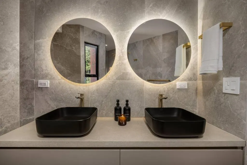 Villa Casa Luxe - Cold Plunge, Sauna, Pool, & Jacuzzi! Vila Medellín